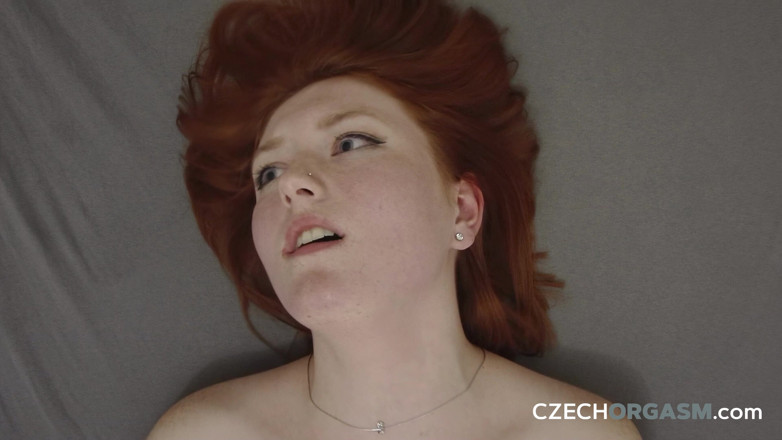 Czech Orgasm: Czech Orgasm 117 Skinny Blonde’s Solarium Surprise - Fun with Her Feet...
