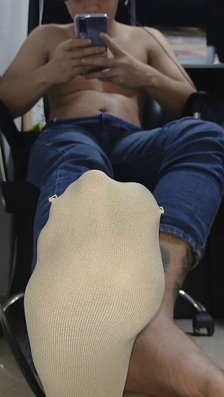 Tomas Styl: Sdílejte toto video se všemi foot fetišisty