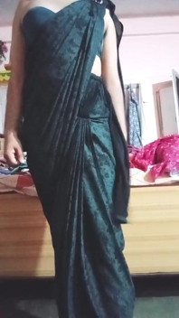 Indian Gay Crossdresser Gaurisissy Looking Hot in Black Saree