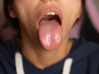 Pantera Nika: Długi język fetysz i uvula fetysz
