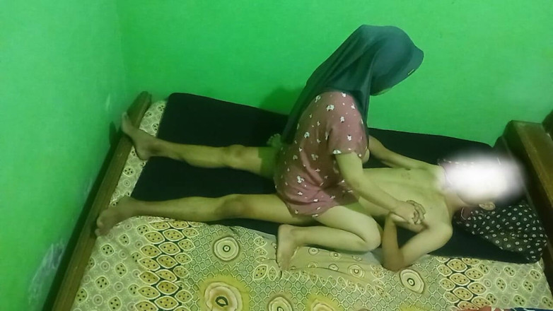 Famly sex: Wanita Asia Hijab Viral Di Kontol Ku Sampe Muncrat