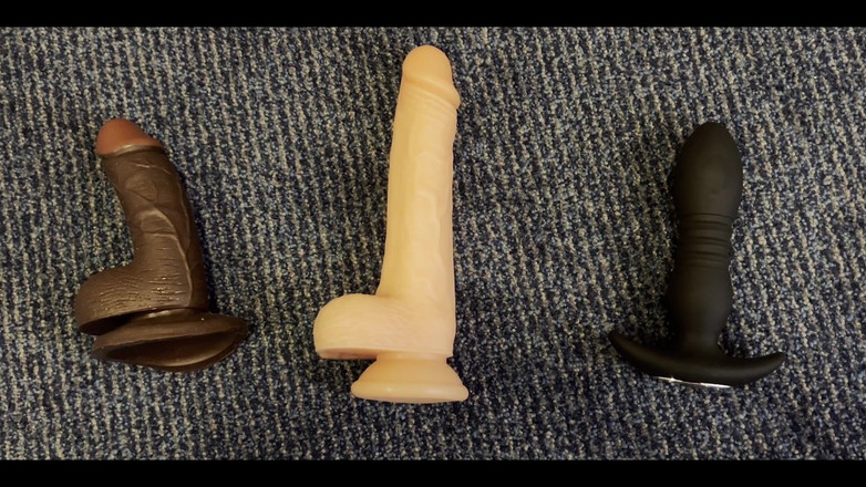 uktattooedchub74: My Toy Review 1