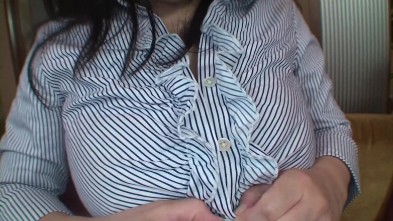 Japan Lust: Busty Reina gets variety of pleasures