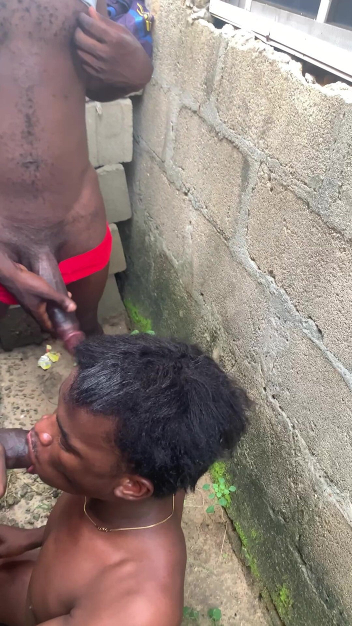 Big Hoss: Afrika wildster outdoor-sex mit zwei tops zerstört ein junges arschloch