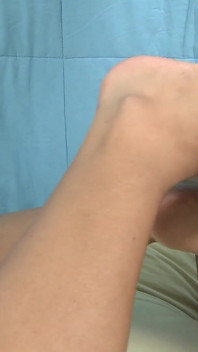Slut Girl Doing a Hot Footjob!