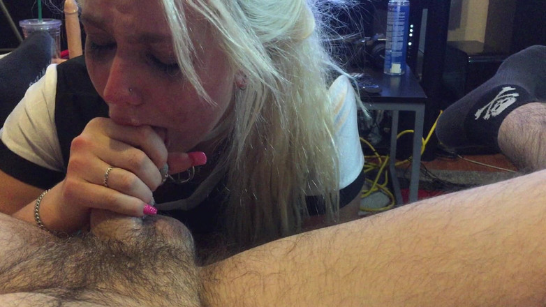 slavebc: Adorando il suo culo palle e cazzo!