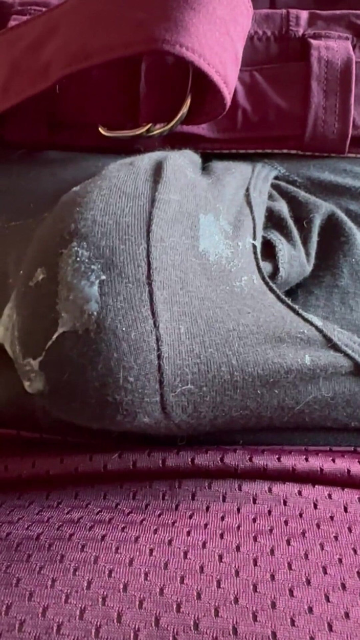 Gay Soldier Stuff: Cumming Usando un par de calzas de boxeador campeón para...