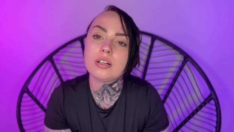 Miss Valentina: La hora de acostarse, fetiche de bostazos