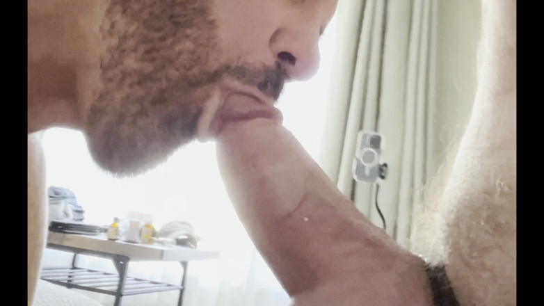 Tyler8: パパはしゃぶられ、犯され、絶頂する