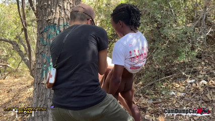 Let them watch: Döl boşaltma araba büyük zenci yarağı kaslı beyaz adamla sikişiyor ırklararası