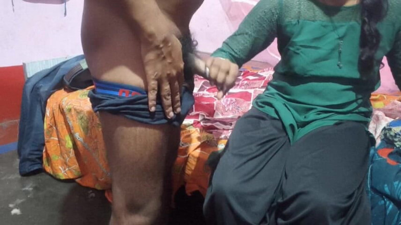 Sobha rani: Deel twee beste vriend neuken met dorp-Bhabhi