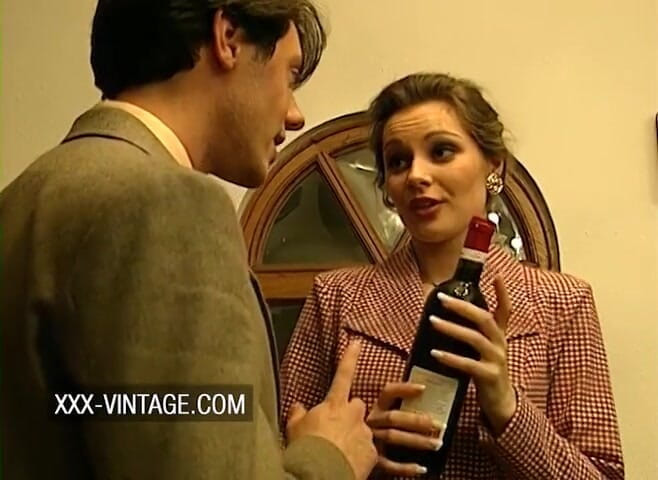 XXX-Vintage: Vintage sexo a três em um jantar swinger - 2 cenas em 1