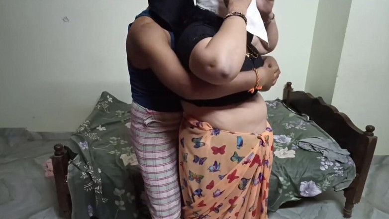 Telugu-fuckers: India hermanastra estilo perrito, duro, monta con hermanastro