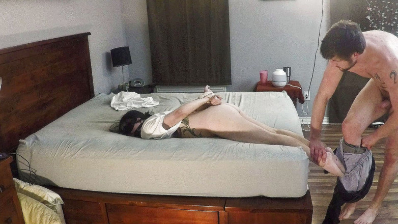 JackAndSarahVideos: Sarah je pro překvapení