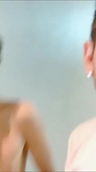 Wanker Fit Dude Bottom Vie Blowjob