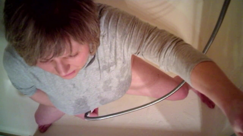MarieRocks: Skycam view of sexy GILF getting off
