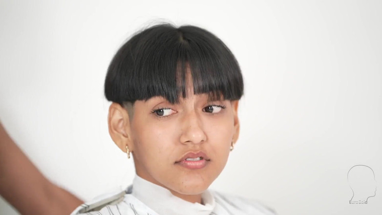 Euro Bald: Hindi
