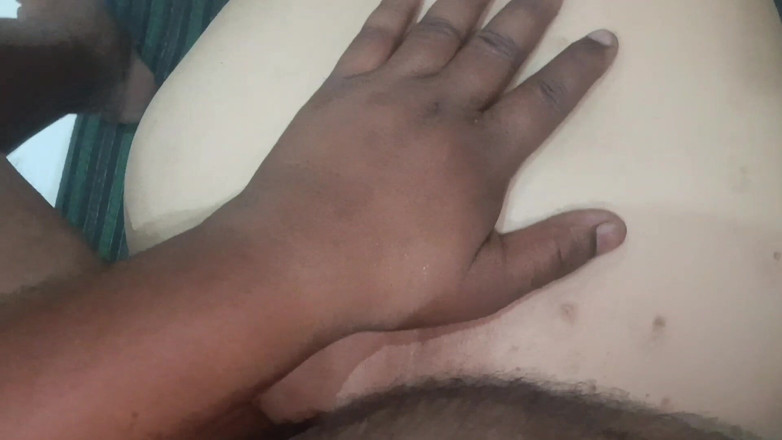 Rocky_Ankita: ニューデリーオフィス秘書 フラットでの上司とのセックス
