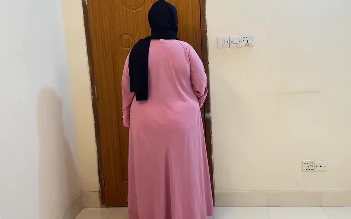 Aria Mia: Morocco Huge Boobs &amp; PAWG Beautiful Hijabi Hot Aunty Want Fuck...