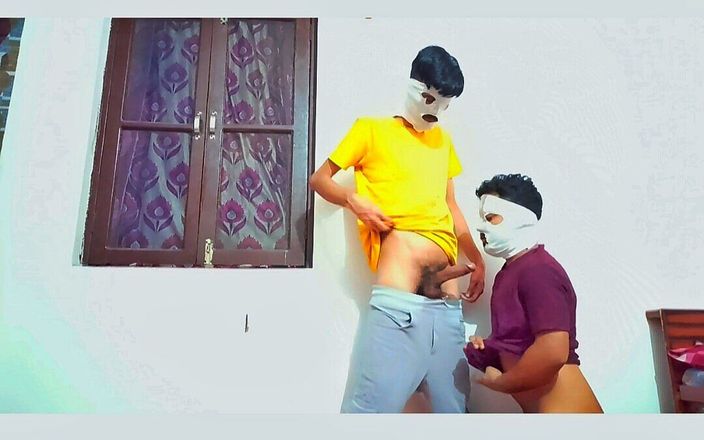 Desi Panda: Un prof indien gay baise une étudiante amateur