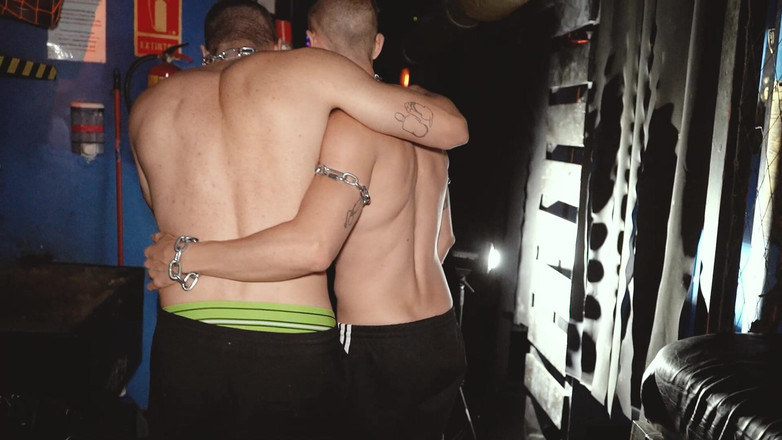 Logan Vera: Caldo Halloween