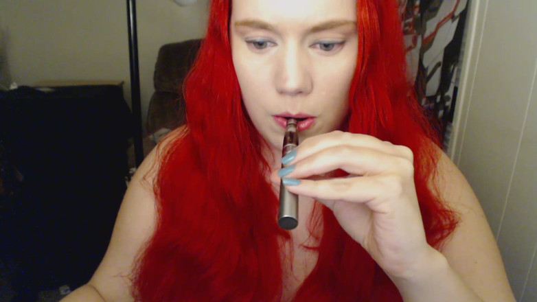 Scarlet Vixen: Vape Coughing Fetish