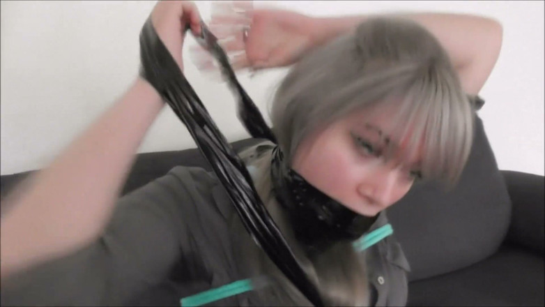 Restricting Ropes: Luna Grey - voisine attachée et filmée