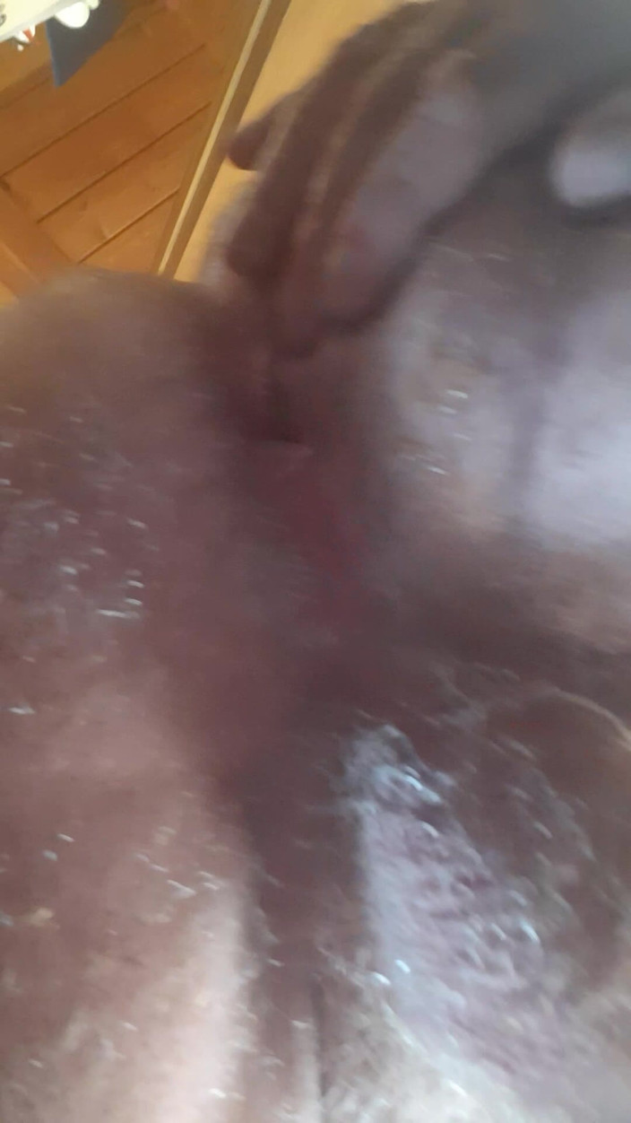 Who fucks my permanently horny anal cunt: Foda minha buceta anal excitada