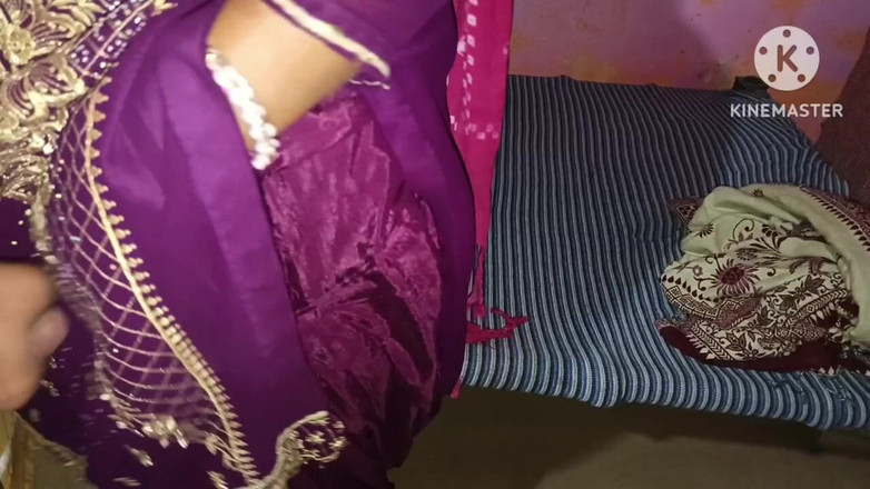 Savita5343: Desi sexy mausi đụ con trai riêng của chị kế của...