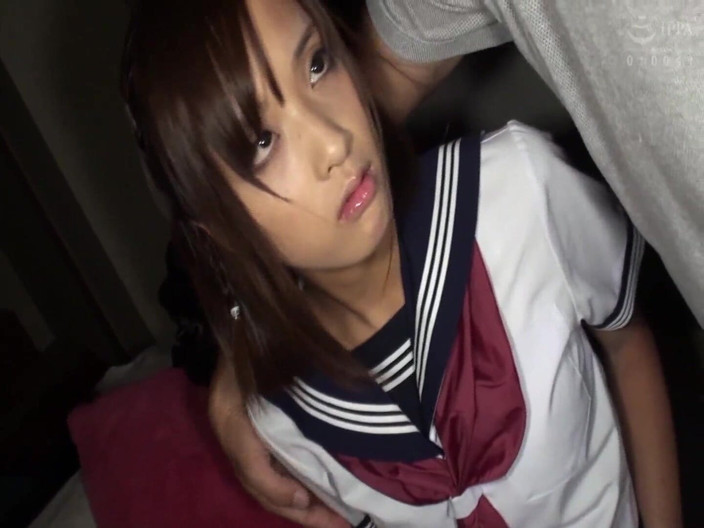 Vulture: Petite fille docile en uniforme qui adore se faire dominer - 4...