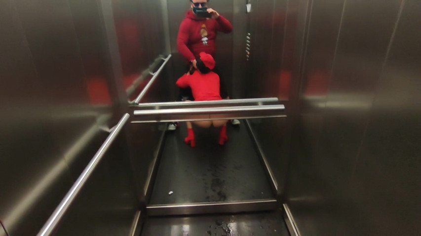 Very Risky Sex in a Elevator with Hot Neighbor Dada Deville (Dede Deville) Very Risky Sex in a Elevator with Hot Neighbor Dada Deville (Dede Deville)