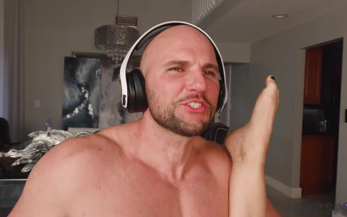 J-Mac: Playstation 5 atau Hot GF - Reya Sunshine - Jmac -