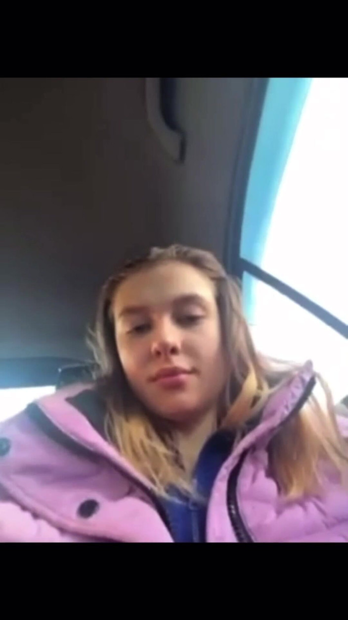 JuiceLussie: Blonde Girl Masturbate and Vibration in the Taxi