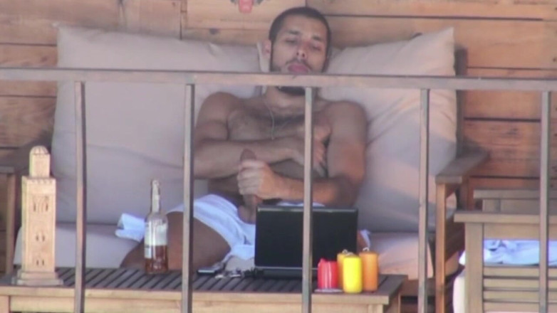 Gaybareback: 흑인 대물 자지에게 따먹히는 익스트림 밀프