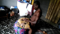 Moviesporn1: Caut o curvă mare de tigâi