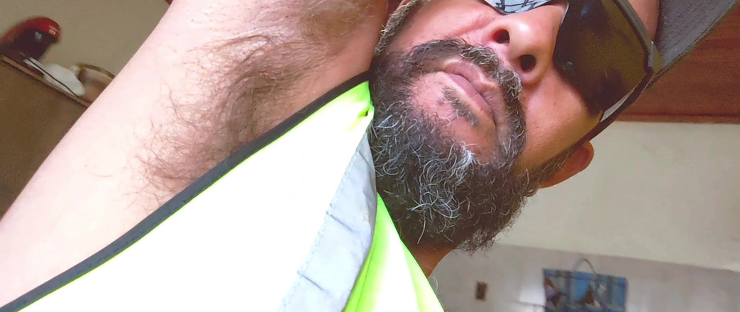 Stink HairyMale: Com Tesão No Feriado