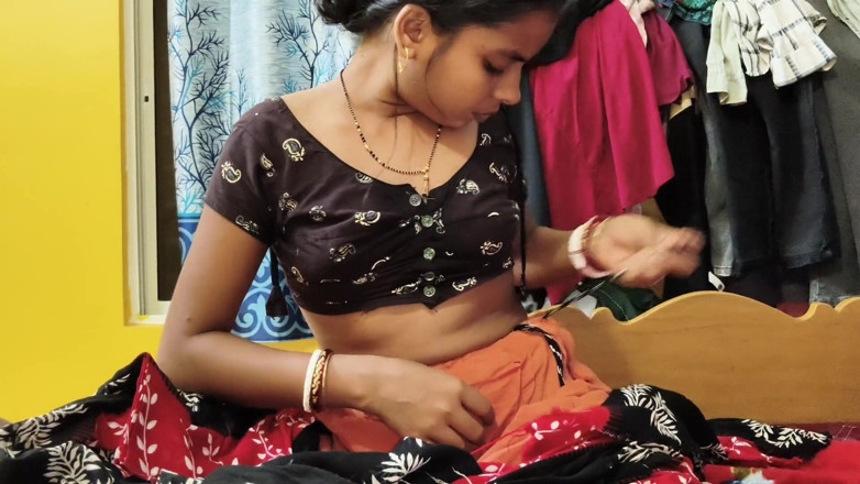 Nikku: Scopando la prima volta la mia sorellastra carina in camera...