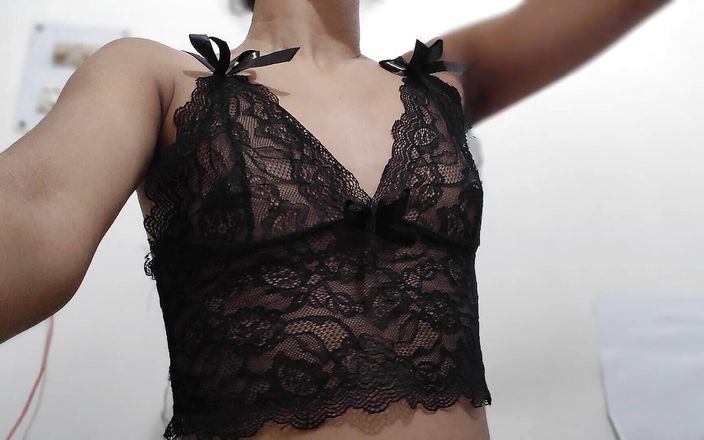 desigirl93: 내 보지를 가지고 놀시겠습니까?
