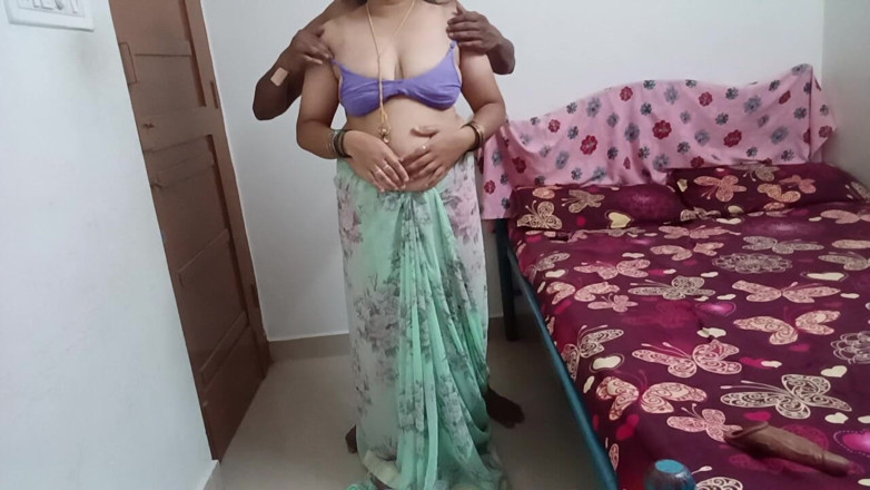Muruga: La sexy zia sari viene a fare sesso con me