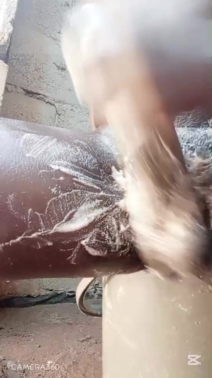 Hongi: Şimdiye kadarki en ateşli yarak masajı