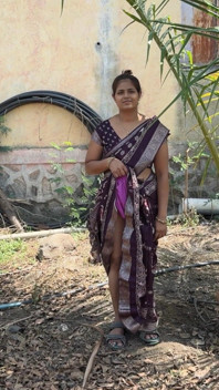 The Tender Garden Was Looking up at the Coconut Tree with the Saree up