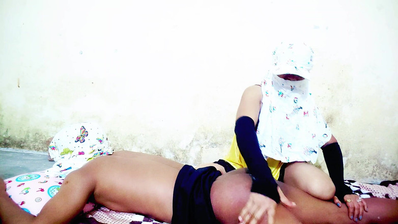 hot suman: Nud neacoperit