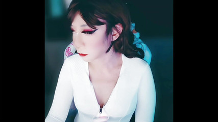 Sophieyuki: Chuyển giới châu Á gợi cảm