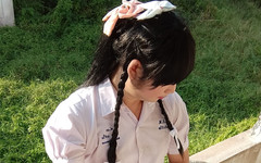 Fampfy Nana: COSÌ004 Studentessa ladyboy da sola