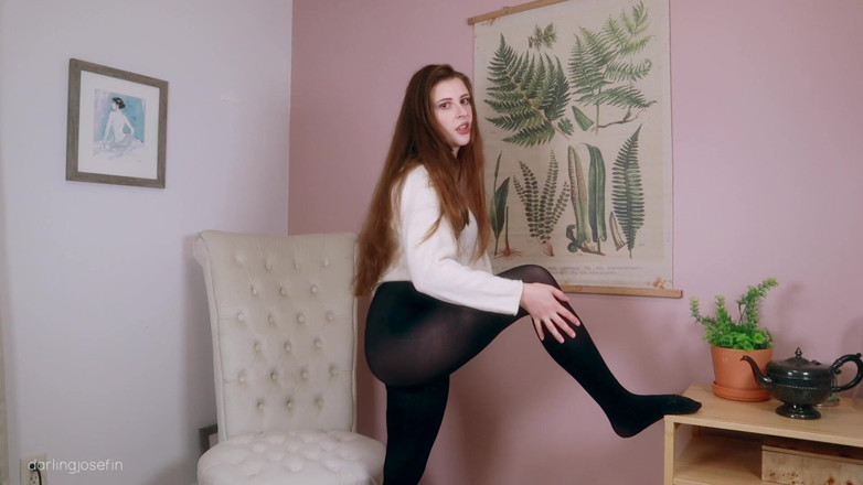 Darling Josefin: Špinavé punčocháče pro Betas Femdom POV