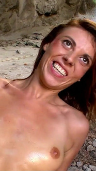 Sexy milf bianca wird bei einem date hart in den arsch gefickt