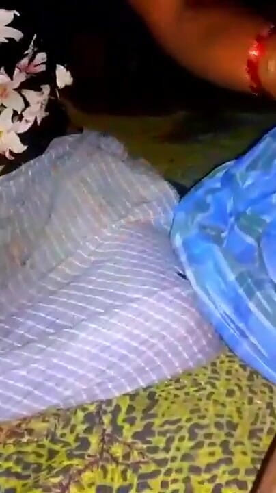 Bhabhi: Devar Bhabhi India – Urutan seks minyak