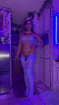 Winter Wonderland Striptease