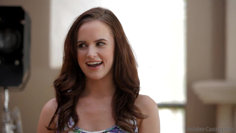 Nubiles Casting: Holly Michaels Cast Jayden Taylors Ep5 - S3:e3