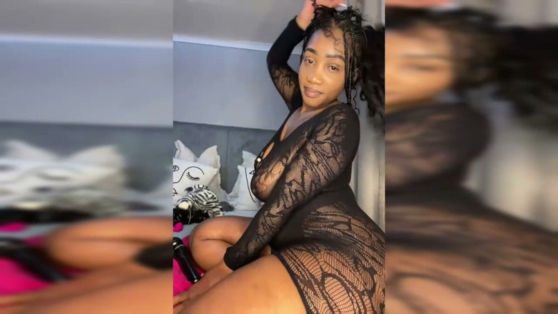 Legendary Booty Overdose: BBW Striptease &amp; Analplay